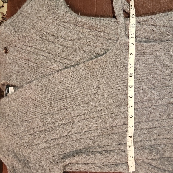 ❄️ J.Crew Alpaca & Wool Gray Cable Knit Wrap Cardigan Sweater | Large - Picture 10 of 11
